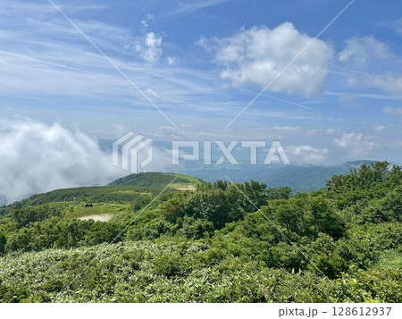 新潟県 佐渡島 ドンデン山の風景の写真 画像 128612937