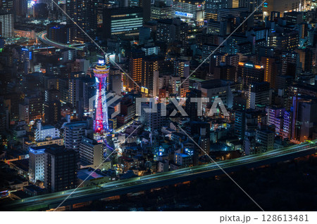 大阪の夜景と通天閣 大阪の夜景と通天閣 128613481