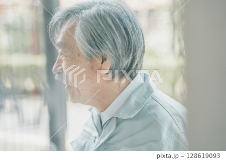 80 year olds 128619093