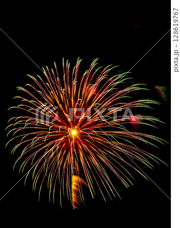 仙台七夕祭りの花火 仙台七夕祭りの花火 128619767