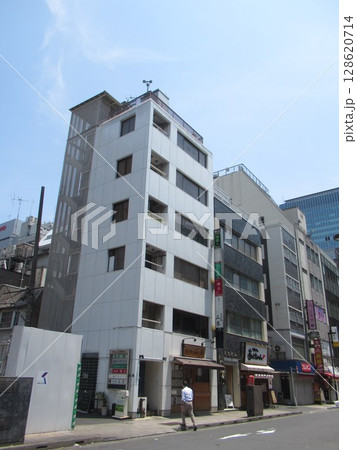 神田駅南口付近 128620714