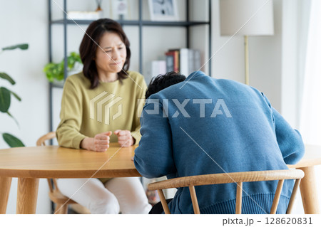 夫婦喧嘩 128620831