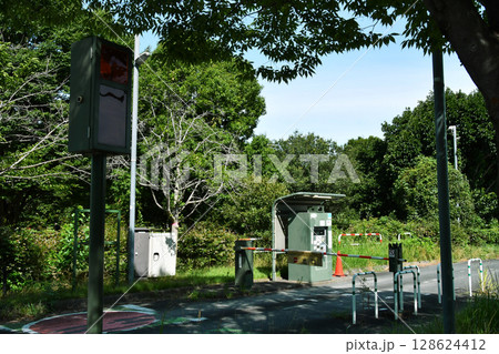 彩湖道満グリーンパーク_駐車場_08 彩湖道満グリーンパーク_駐車場_08 128624412