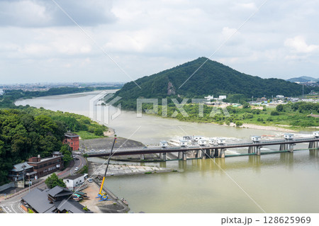 国宝犬山城(現存天守) 国宝犬山城(現存天守) 128625969