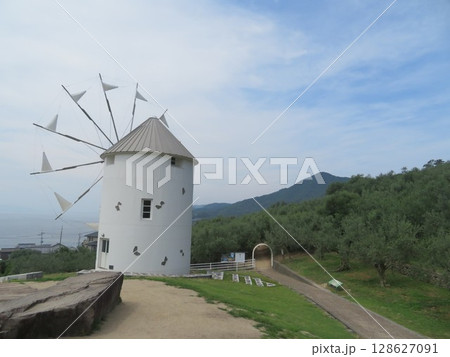 小豆島 オリーブ公園 ギリシャ風車 小豆島 オリーブ公園 ギリシャ風車 128627091