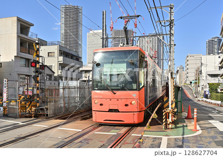 都電荒川線 (東京さくらトラム)・8800形 (8809) 都電荒川線 (東京さくらトラム)・8800形 (8809) 128627704