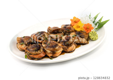 Japanese grilled Scallops with teriyaki sauce Japanese grilled Scallops with teriyaki sauce 128634832