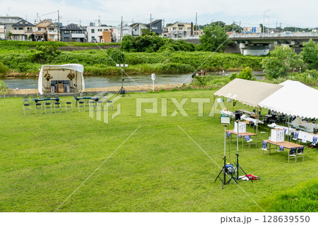 夏のイベント　燈篭流し 128639550