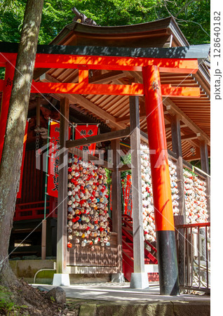 土屋銭洗い弁財天 妙圓寺 土屋銭洗い弁財天 妙圓寺 128640182
