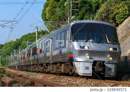JR九州の783系　特急みどりハウステンボス 128640571