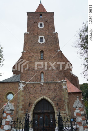 ポーランドの京都クラクフ旧市街地周辺風景 128640651