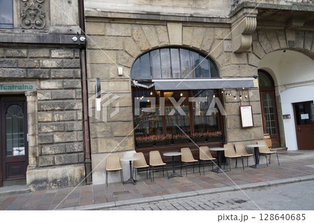 ポーランドの京都クラクフ旧市街地周辺風景 128640685