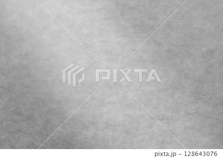 半透明の紙とフェルト 128643076