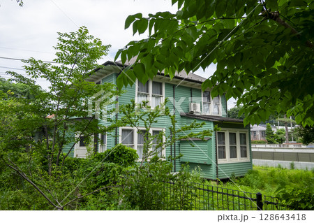 ツーバイフォー住宅の原型とされる国指定文化財【濵家住宅西洋館】　（東京都武蔵野市吉祥寺北町） 128643418