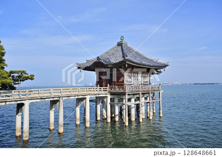 近江八景　浮御堂 128648661