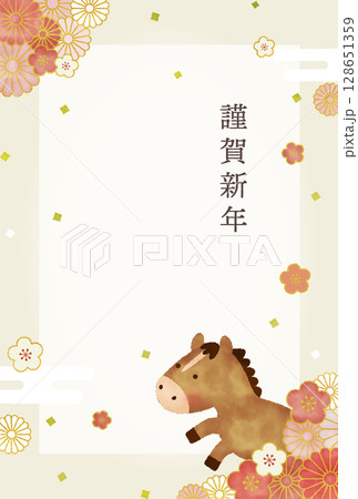 水彩風　2026年 午年 年賀状イラスト｜かわいい馬と和風花柄のデザイン 128651359