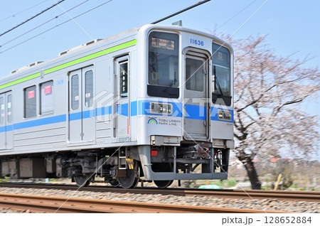 鉄道　私鉄：東武野田線　10000系  11636 F　 128652884