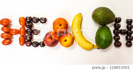 Spelling the words health, over white background. Healthy foods.Detox 128653501