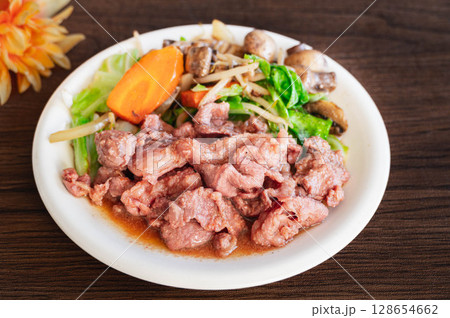 信州名物 ジンギスカン 信州名物 ジンギスカン 128654662