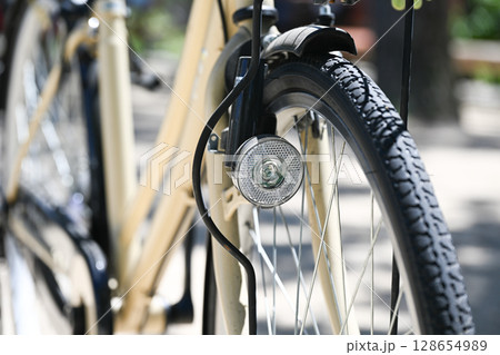 自転車パーツ接写 高解像度のメカニカルディテール 自転車パーツ接写 高解像度のメカニカルディテール 128654989