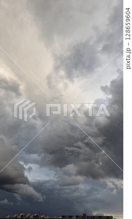 空と雲 128659604