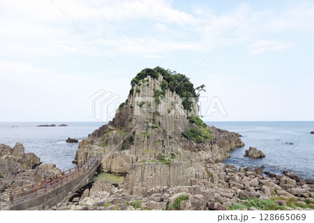 鉾島（福井県 福井市 越前海岸） 128665069