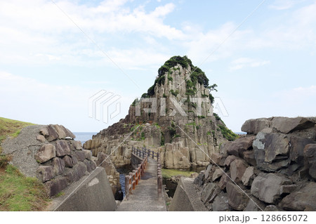 鉾島（福井県 福井市 越前海岸） 128665072