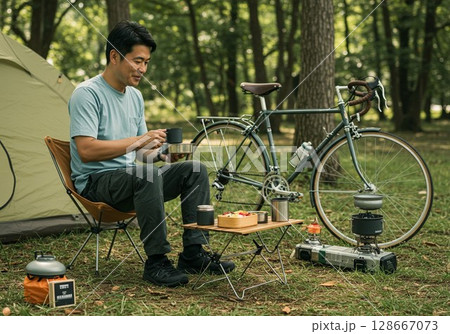 キャンプ 128667073