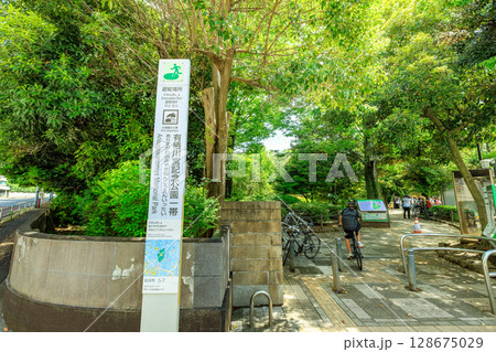 東京　港区　南麻布にある 有栖川宮記念公園 128675029
