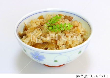鶏めし(郷土料理) 鶏めし(郷土料理) 128675712