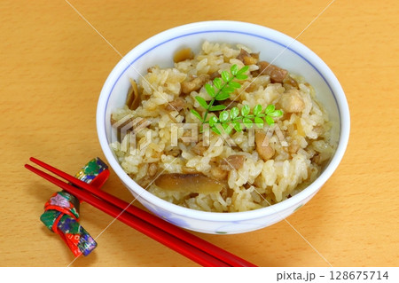 鶏めし(郷土料理) 鶏めし(郷土料理) 128675714