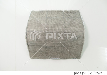 Air conditioner dust filter screen with dirty condition. Air conditioner dust filter screen with dirty condition. 128675748