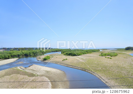 JR北海道、根室本線の常豊信号場から白糠駅までの車窓風景 128675962
