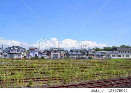 JR北海道、根室本線の白糠駅から釧路駅までの車窓風景 128676082