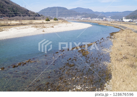 太田川大橋から眺めた太田川の景色 128676596