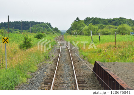 JR北海道、根室本線の落石駅から根室駅までの車窓風景(2023年) 128676841