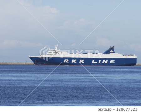 RO-RO船　わかなつ 128677323