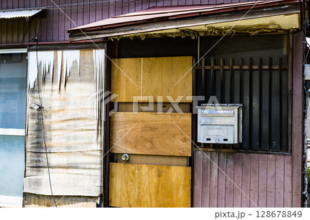 昭和レトロな廃屋 昭和レトロな廃屋 128678849