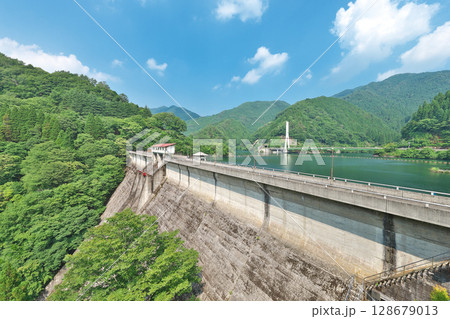 【引原ダム】 兵庫県宍粟市波賀町日ノ原 128679013