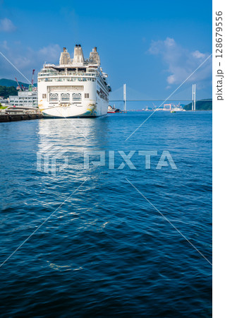 長崎港客船入港（Star Navigator）水辺の森公園【長崎市】 128679556