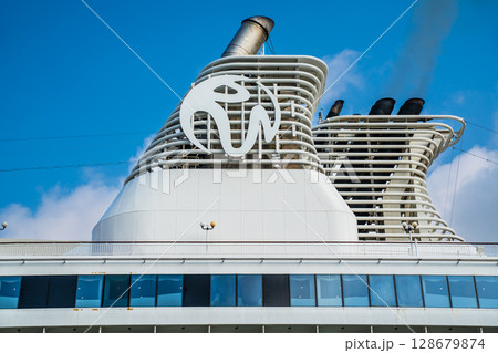 長崎港客船入港（Star Navigator）松ヶ枝埠頭【長崎市】 128679874