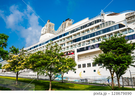 長崎港客船入港(Star Navigator)松ヶ枝埠頭【長崎市】 長崎港客船入港(Star Navigator)松ヶ枝埠頭【長崎市】 128679890