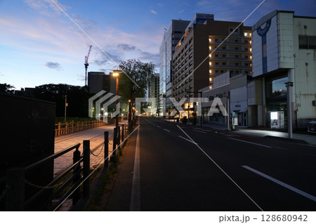 秋田市中通 千秋公園大手門 秋田市中通 千秋公園大手門 128680942