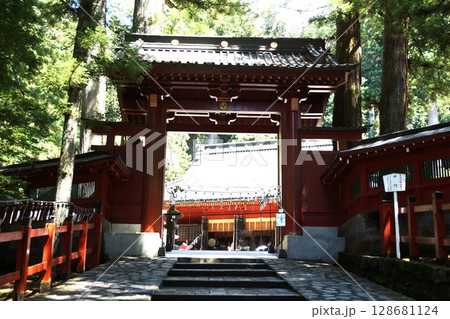 日光の風景 日光二荒山神社山門 日光の風景 日光二荒山神社山門 128681124