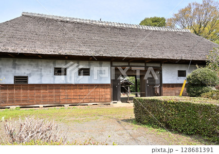 見沼田圃・深井家長屋門 見沼田圃・深井家長屋門 128681391