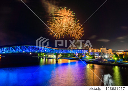 《神奈川県》八景島シーパラダイス・花火シンフォニア 128681957
