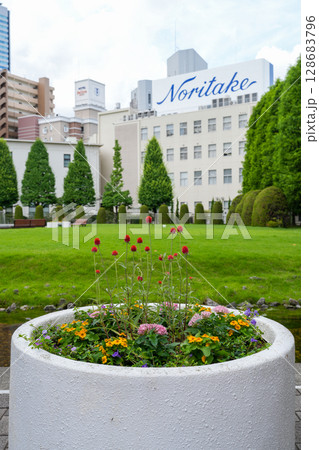 名古屋市にある「ノリタケの森」 128683796