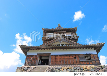 福井県坂井市、丸岡城の風景 福井県坂井市、丸岡城の風景 128686519