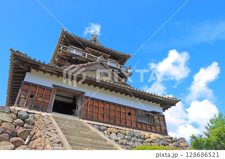 福井県坂井市、丸岡城の風景 福井県坂井市、丸岡城の風景 128686521