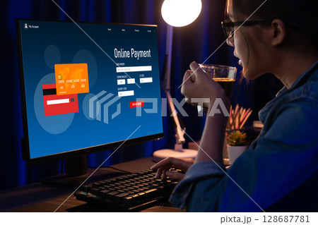Online payment platform for brisk money transfer 128687781